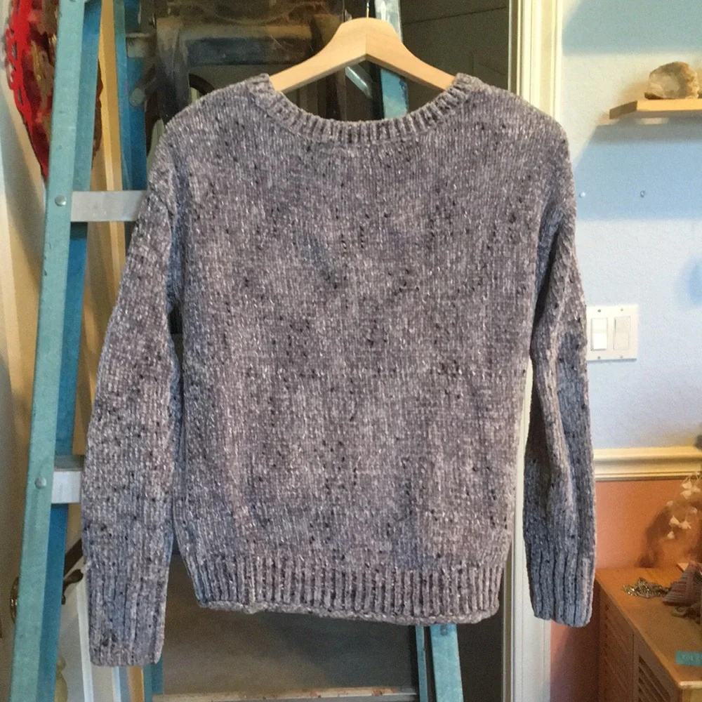 sweaters! - Picture 3 of 6